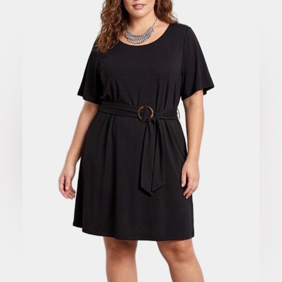 Joe Fresh Dresses & Skirts - NWT JOE FRESH Black Short Sleeve T-Shirt Dress with Belt size 2X